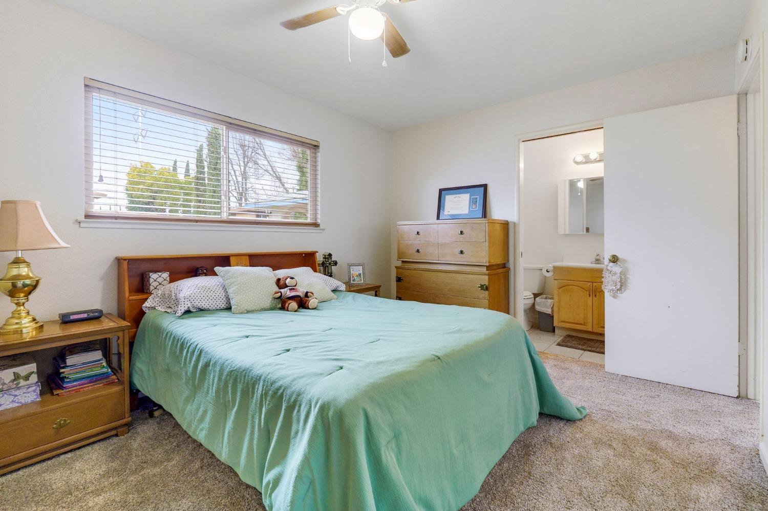 8044 Linden Lime Court