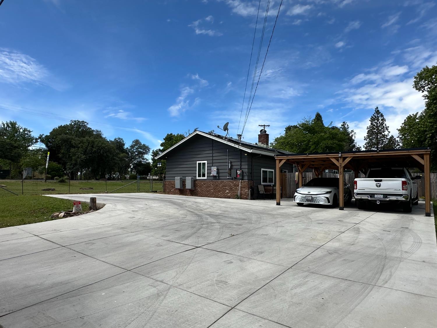 2315 Cottage Drive