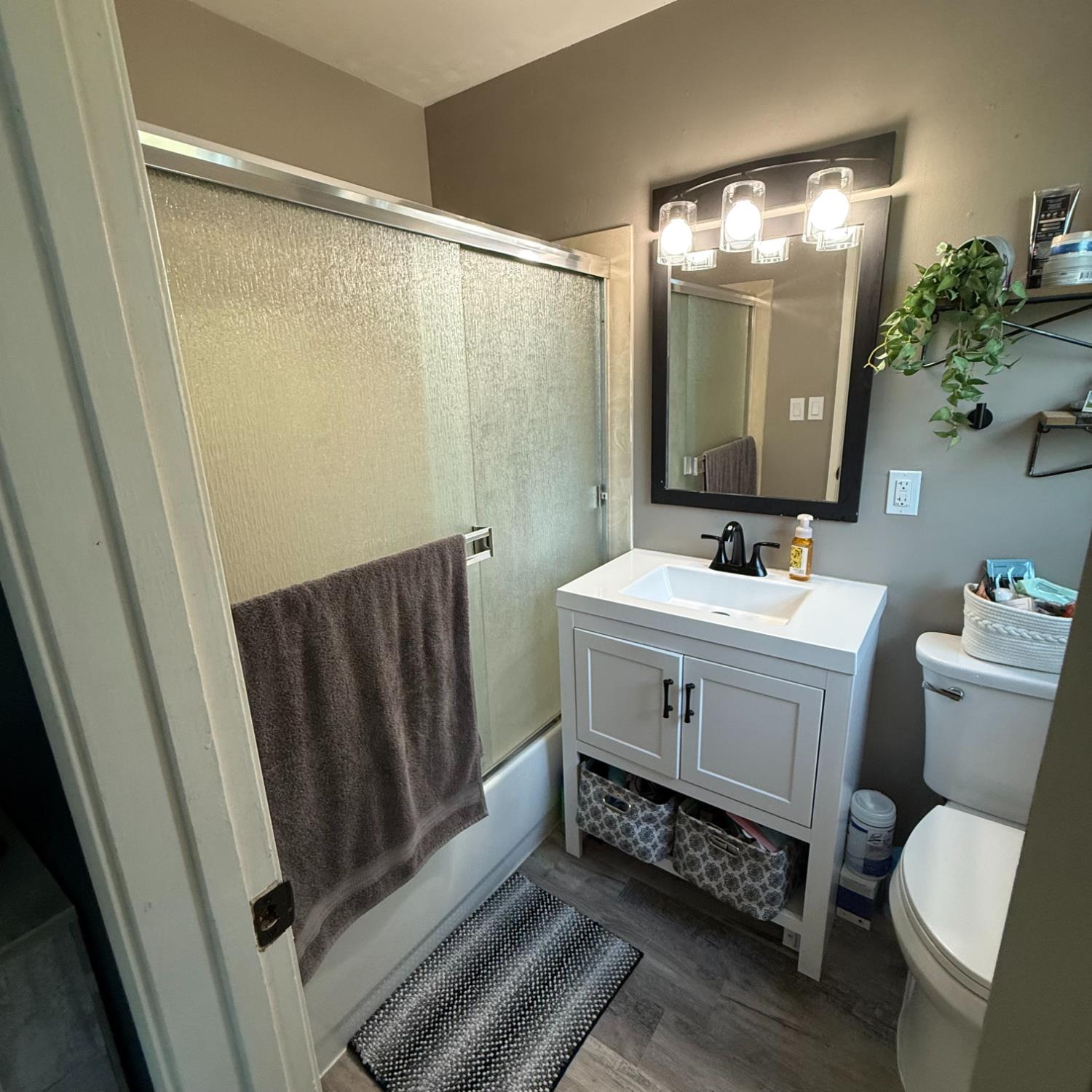 2315 Cottage Drive