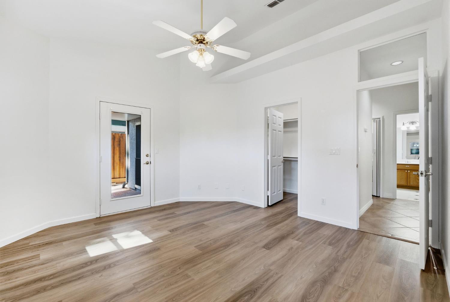 9121 Nola Place