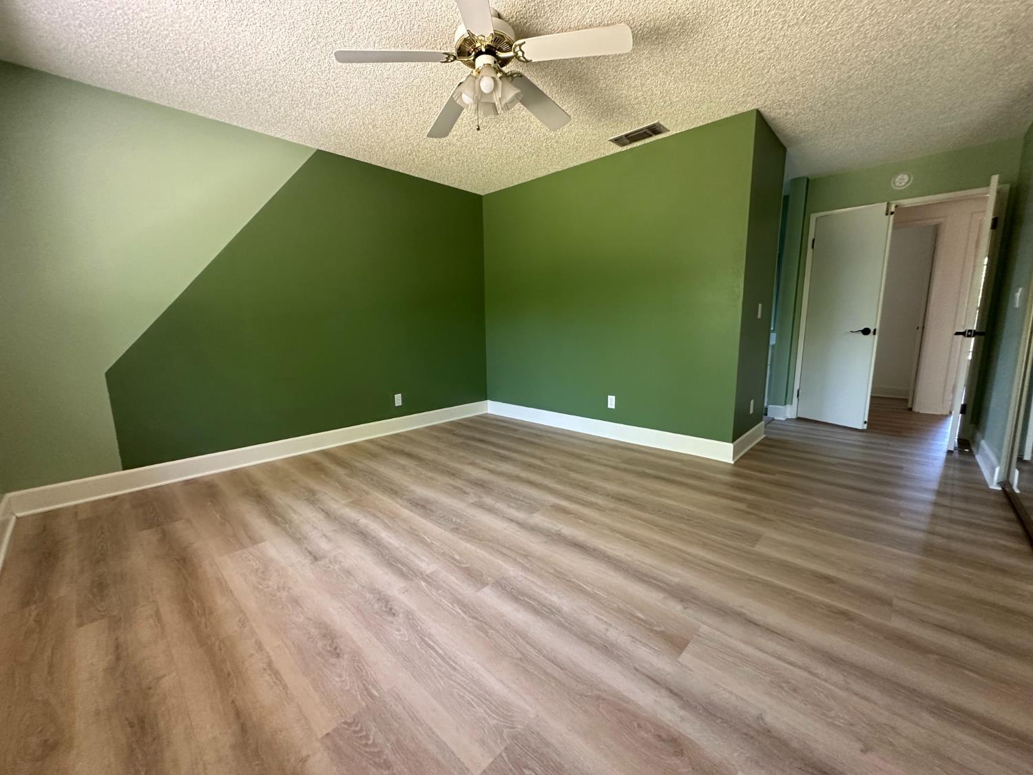 5727 Muldrow