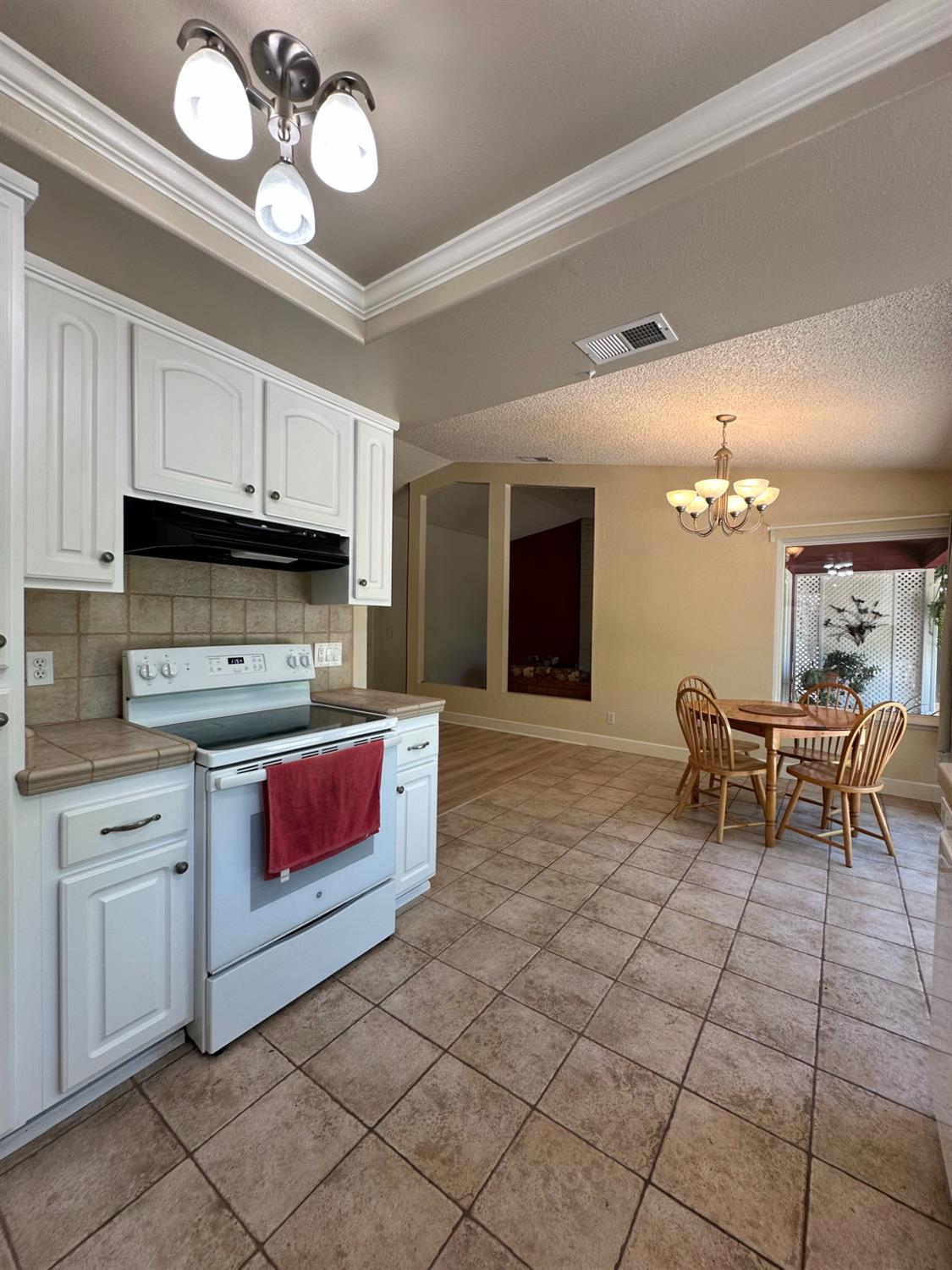 5727 Muldrow