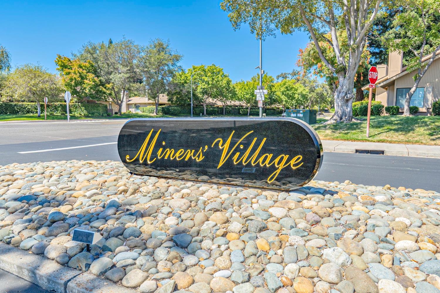 2101 Gold Rush Drive