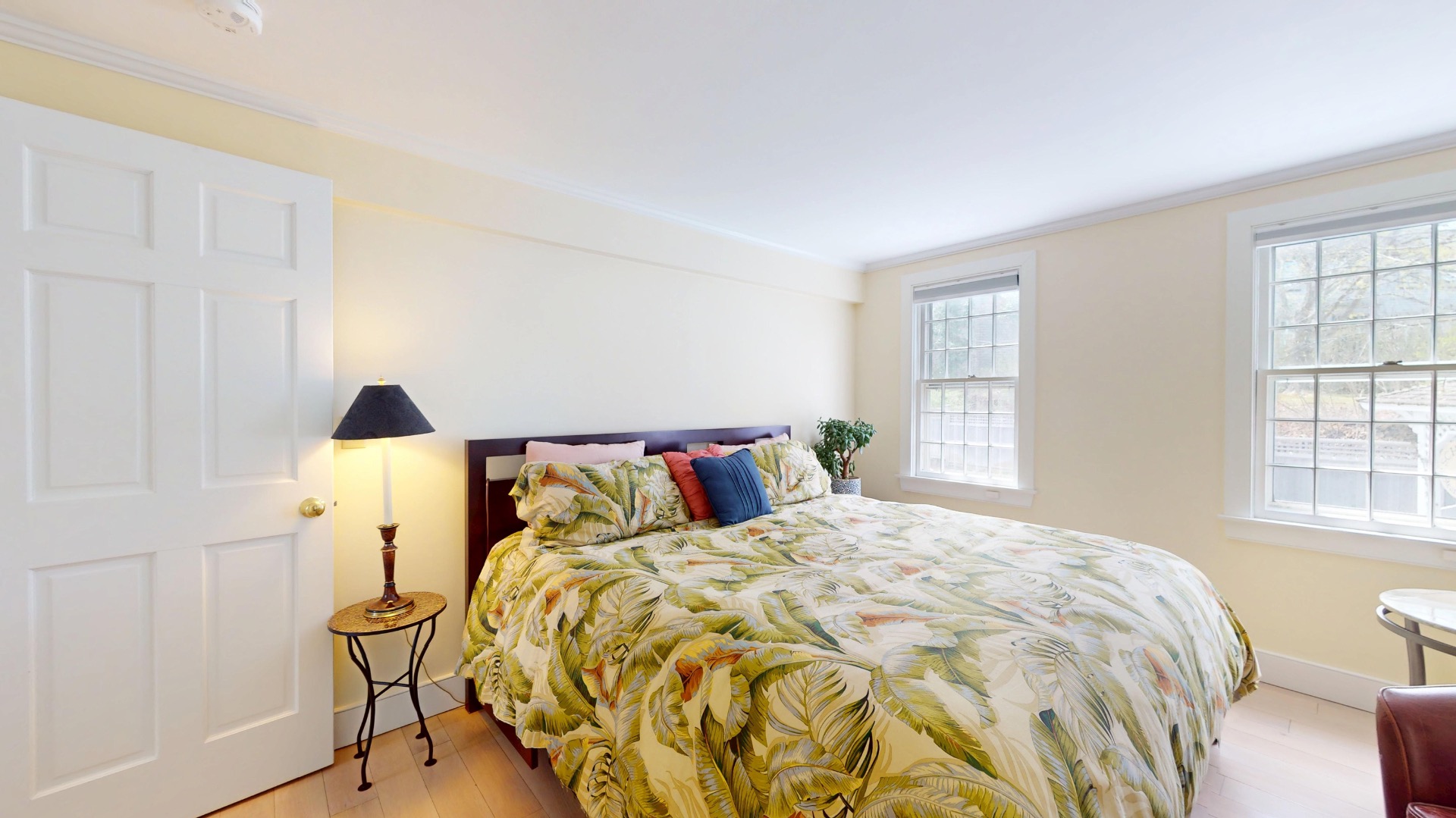 33 Pleasant Street