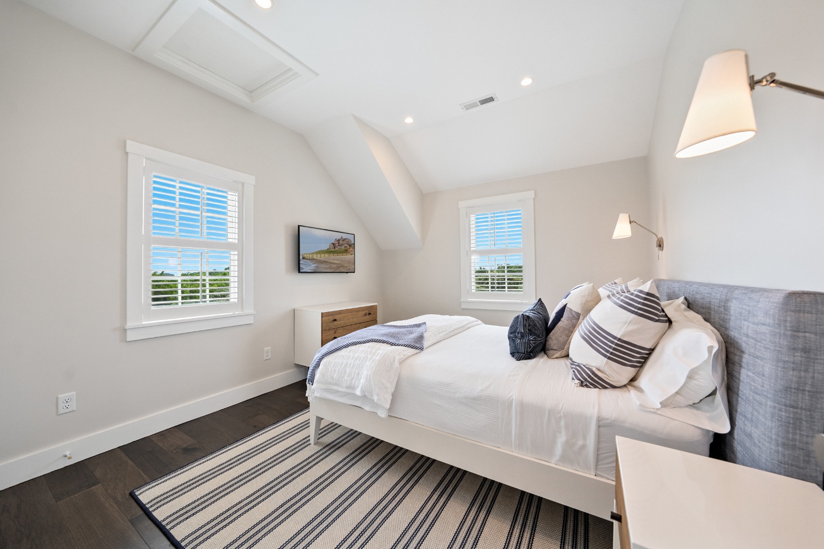 24 Flintlock Road