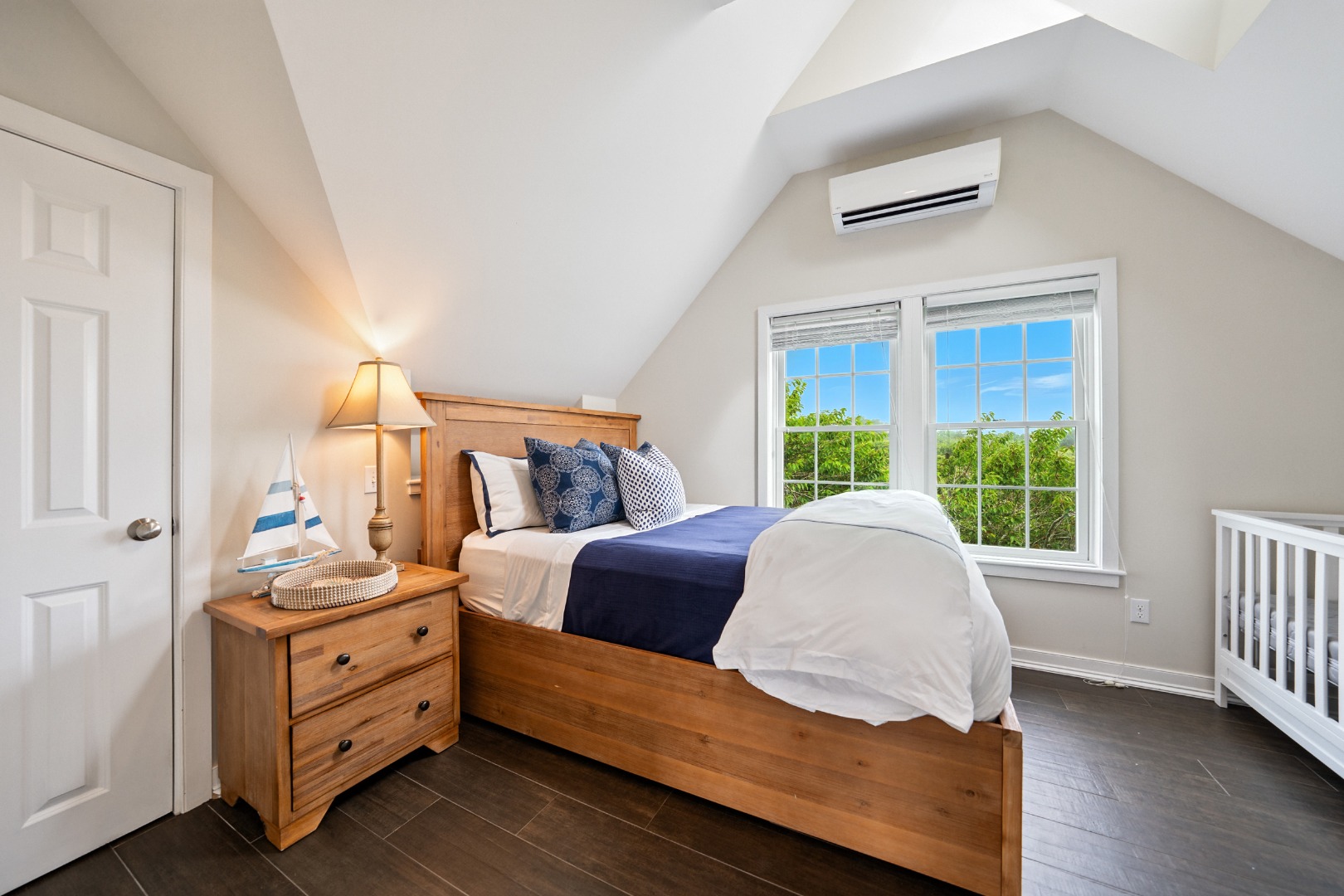 24 Flintlock Road