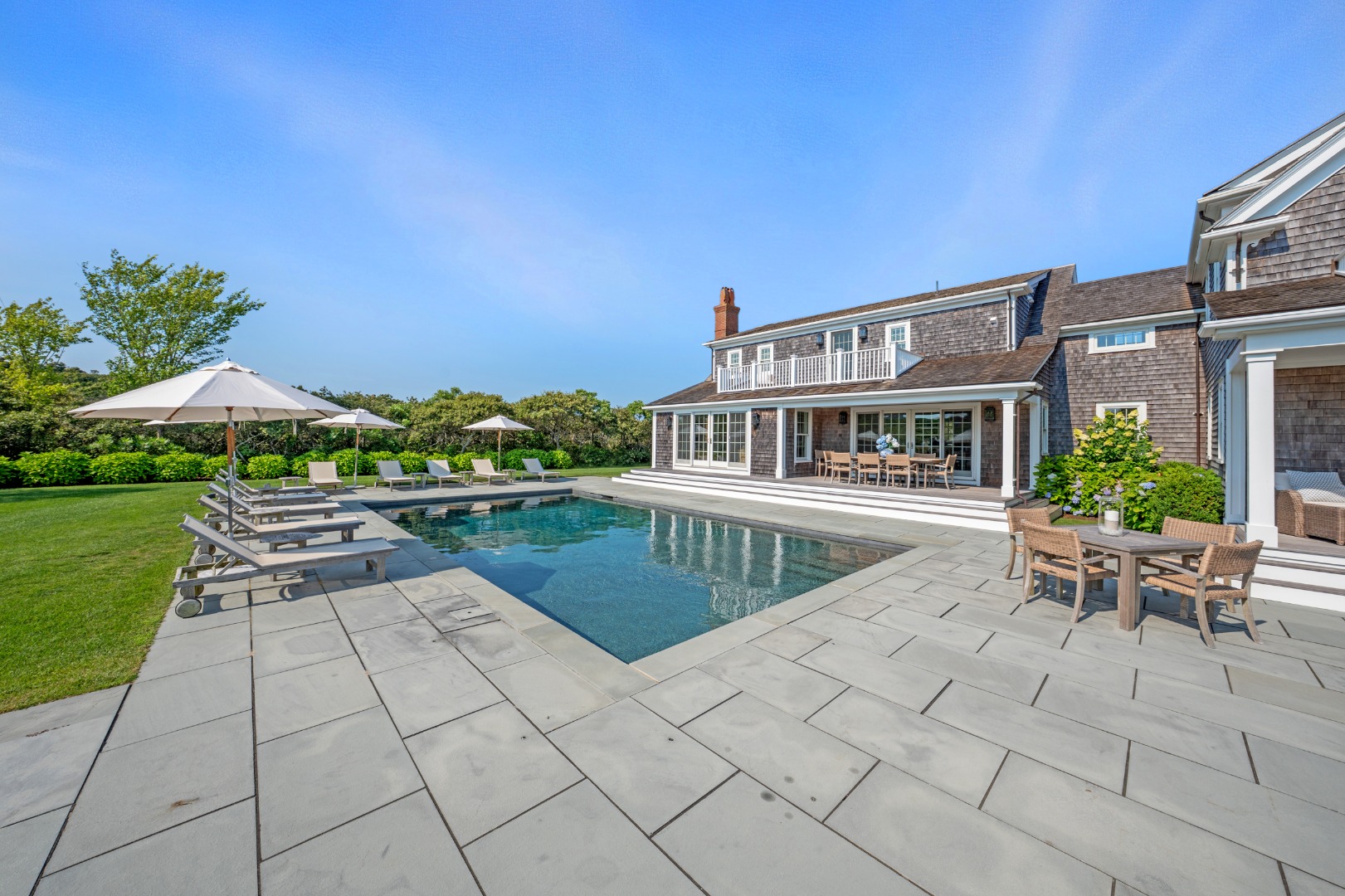 24 Flintlock Road