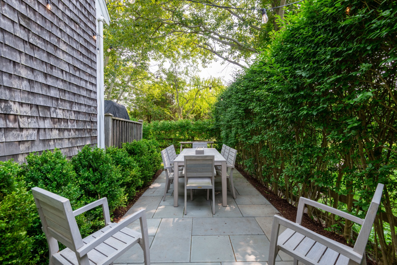 8 Polliwog Pond Road