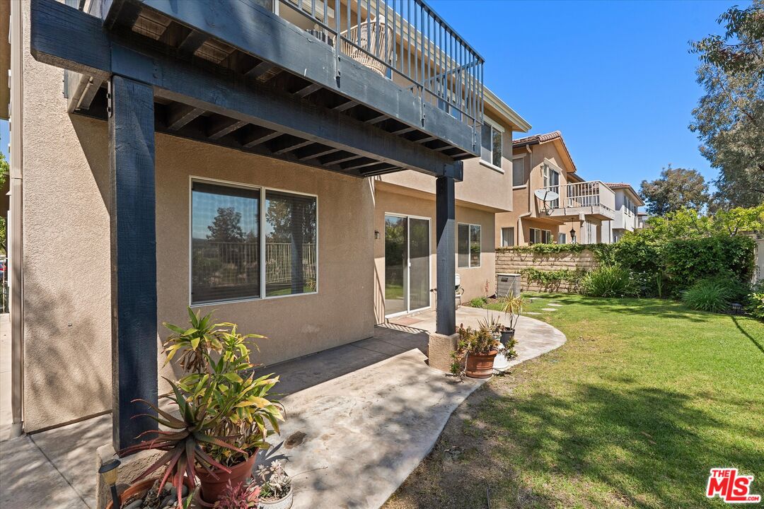 27964 Periwinkle Ln