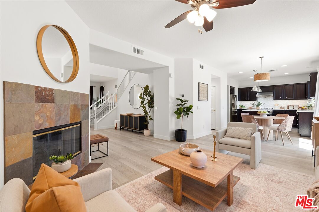 27964 Periwinkle Ln