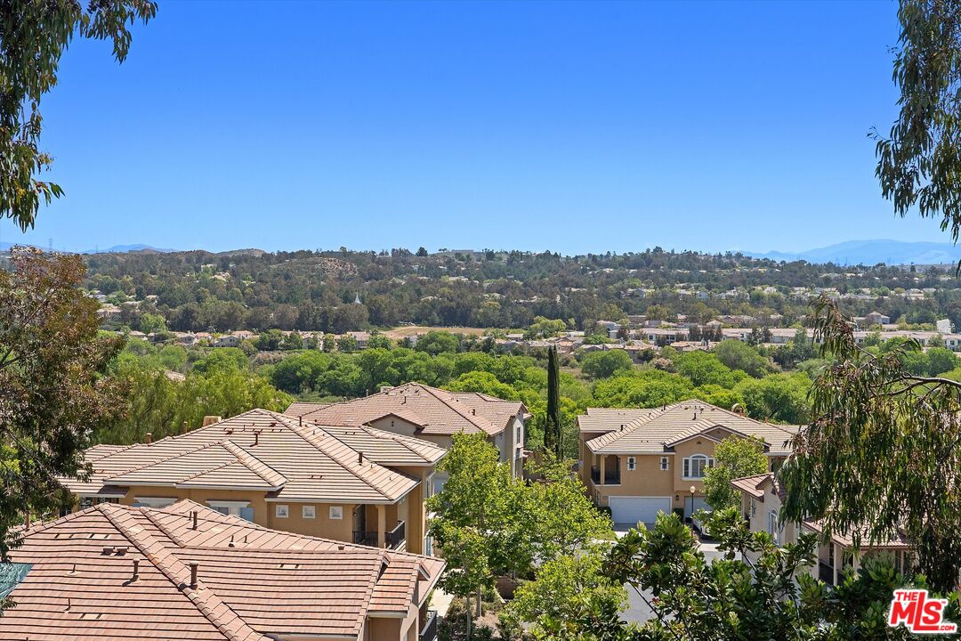 27964 Periwinkle Ln