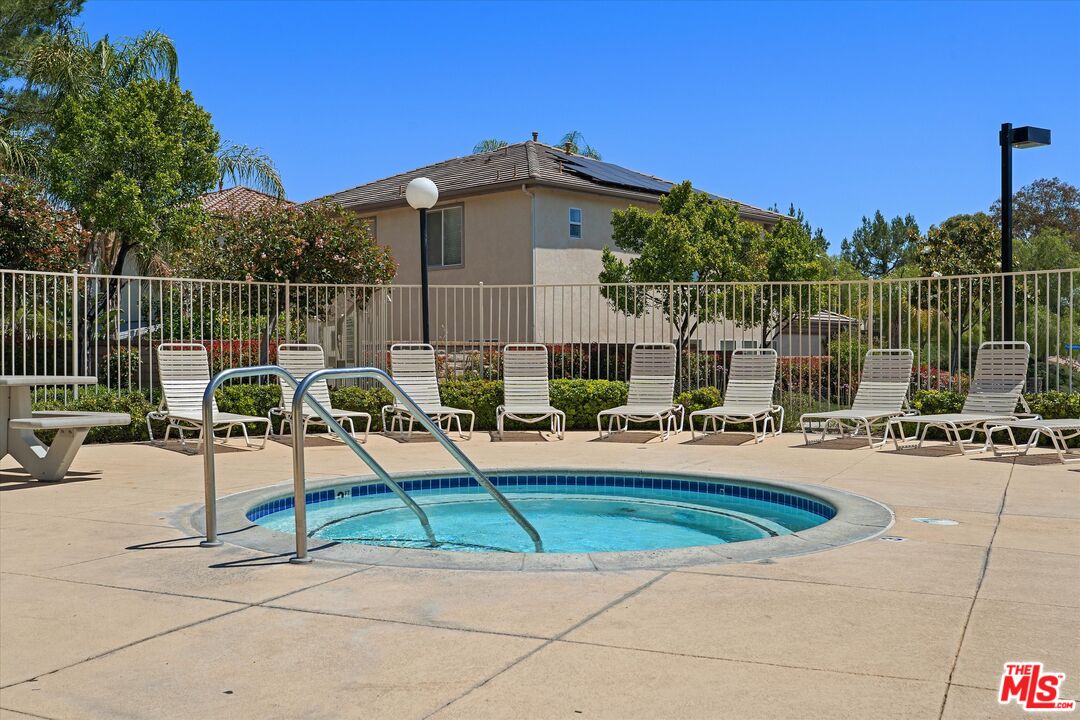 27964 Periwinkle Ln