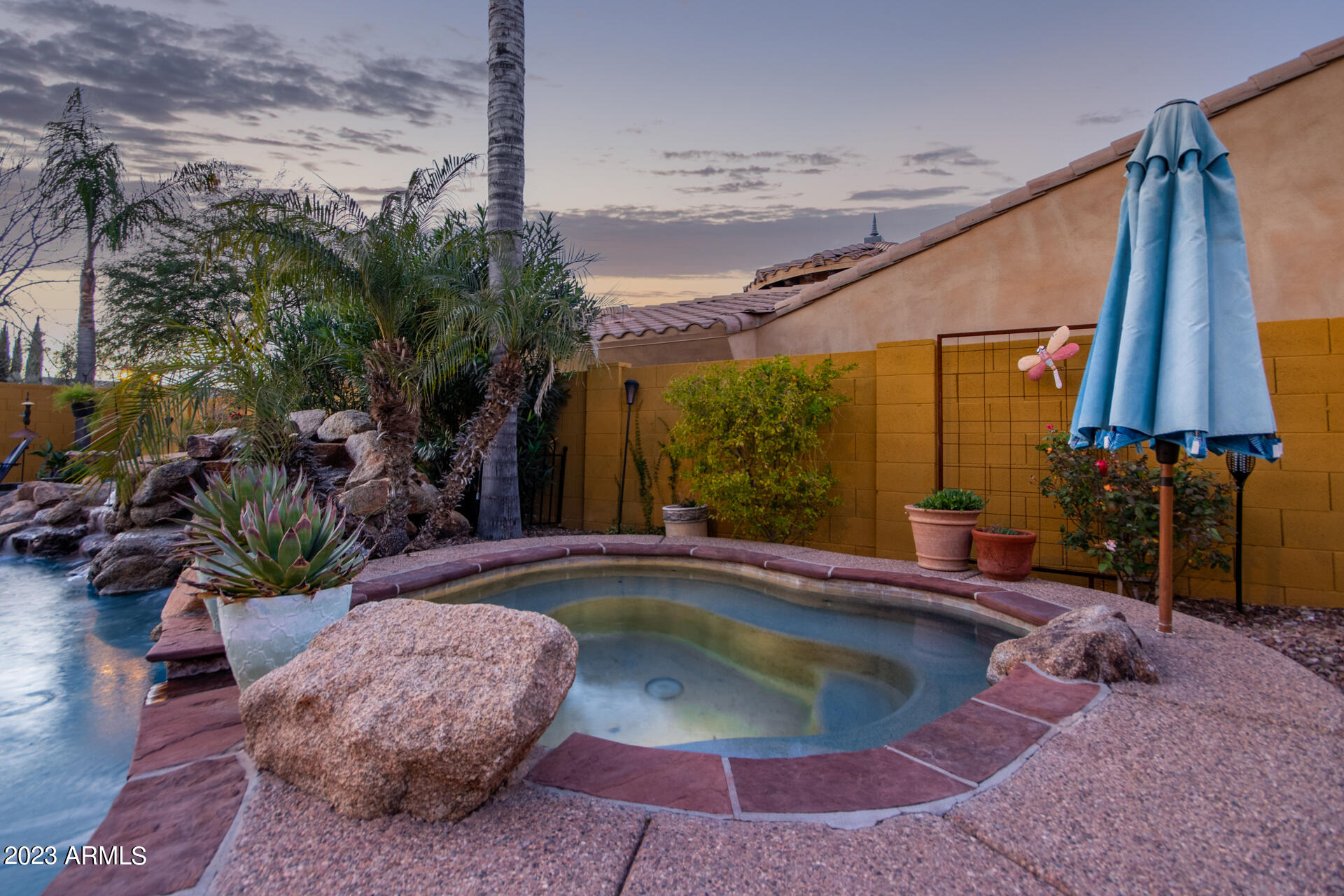 4352 E SANTA FE Court