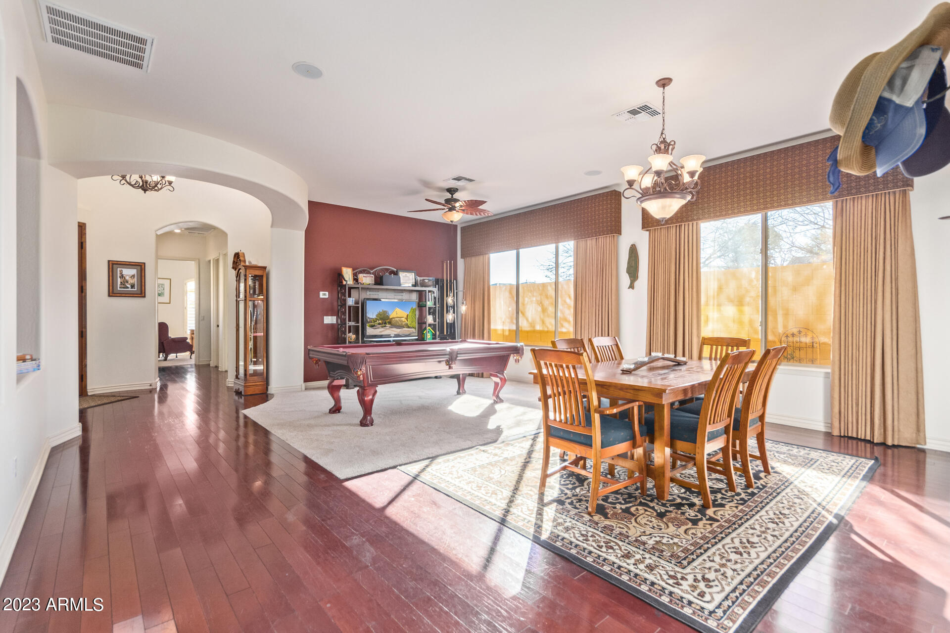 4352 E SANTA FE Court