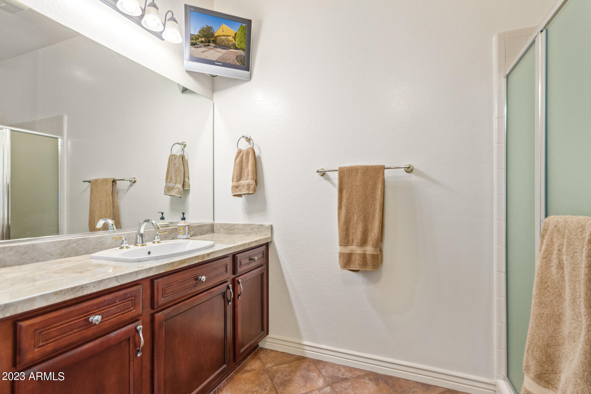 4352 E SANTA FE Court