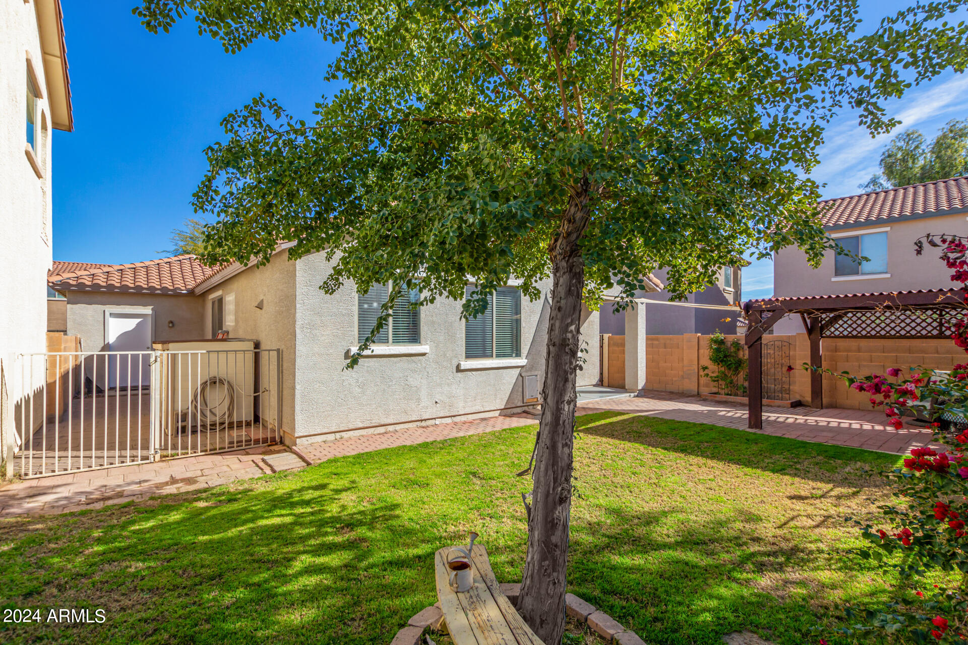 4052 S TATUM Lane