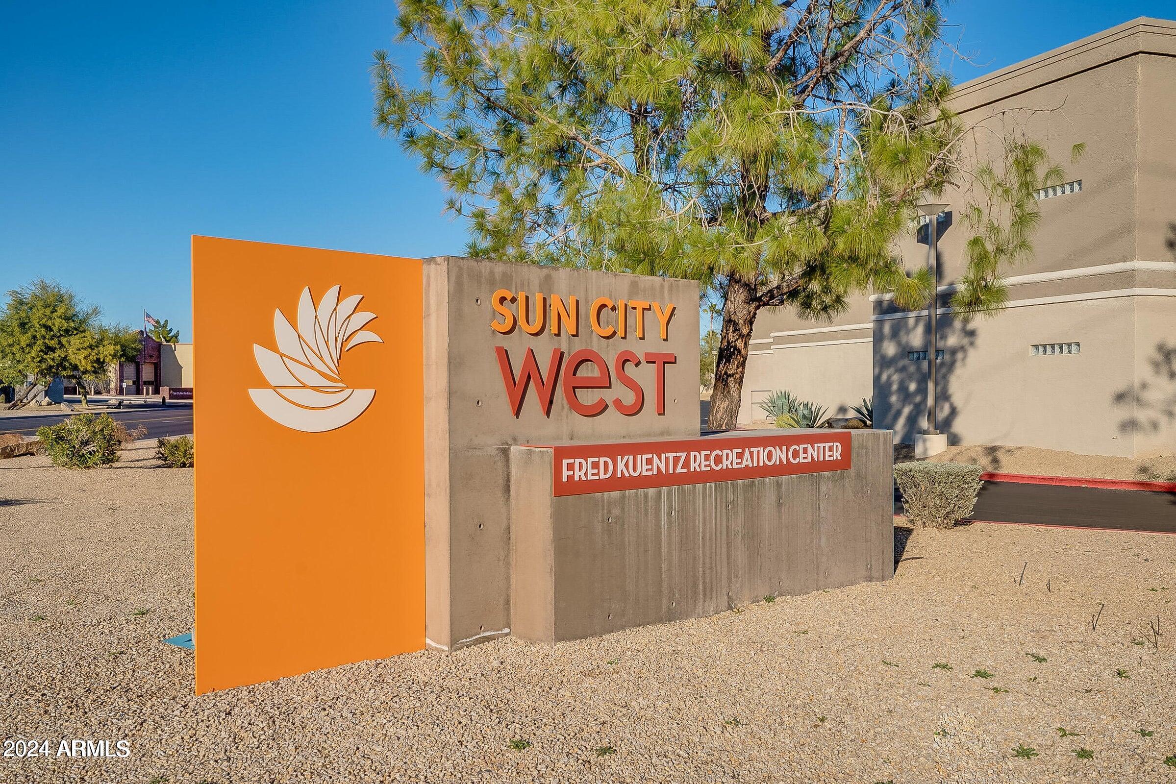 20003 N GREENVIEW Drive