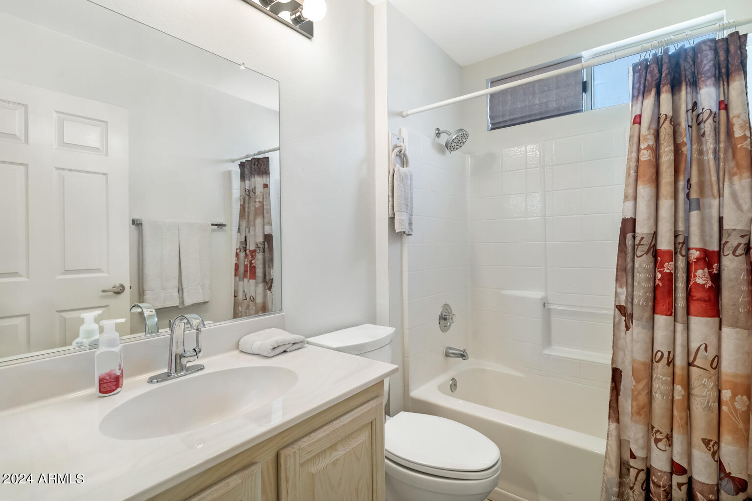 20003 N GREENVIEW Drive