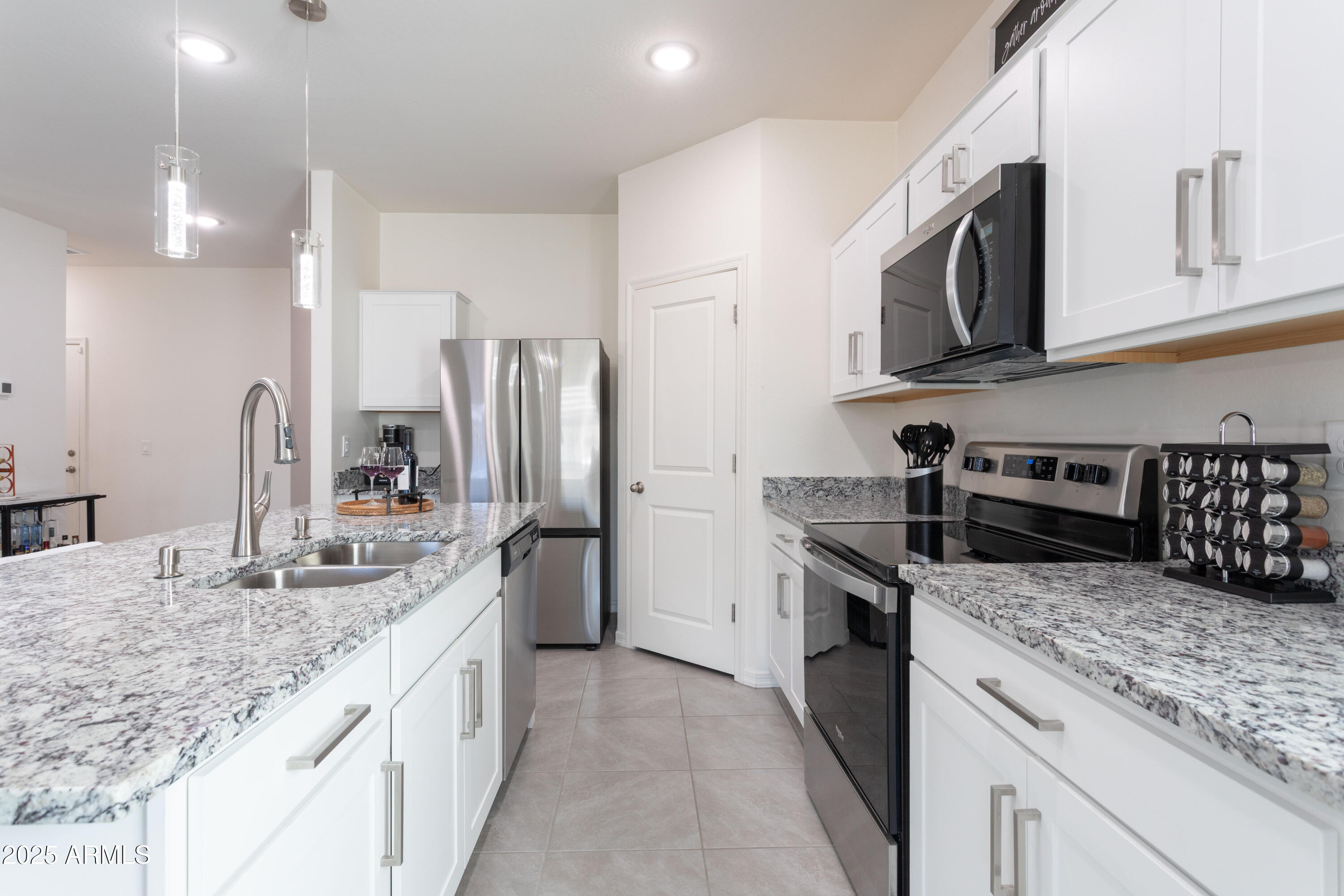 36076 W SANTA BARBARA Avenue