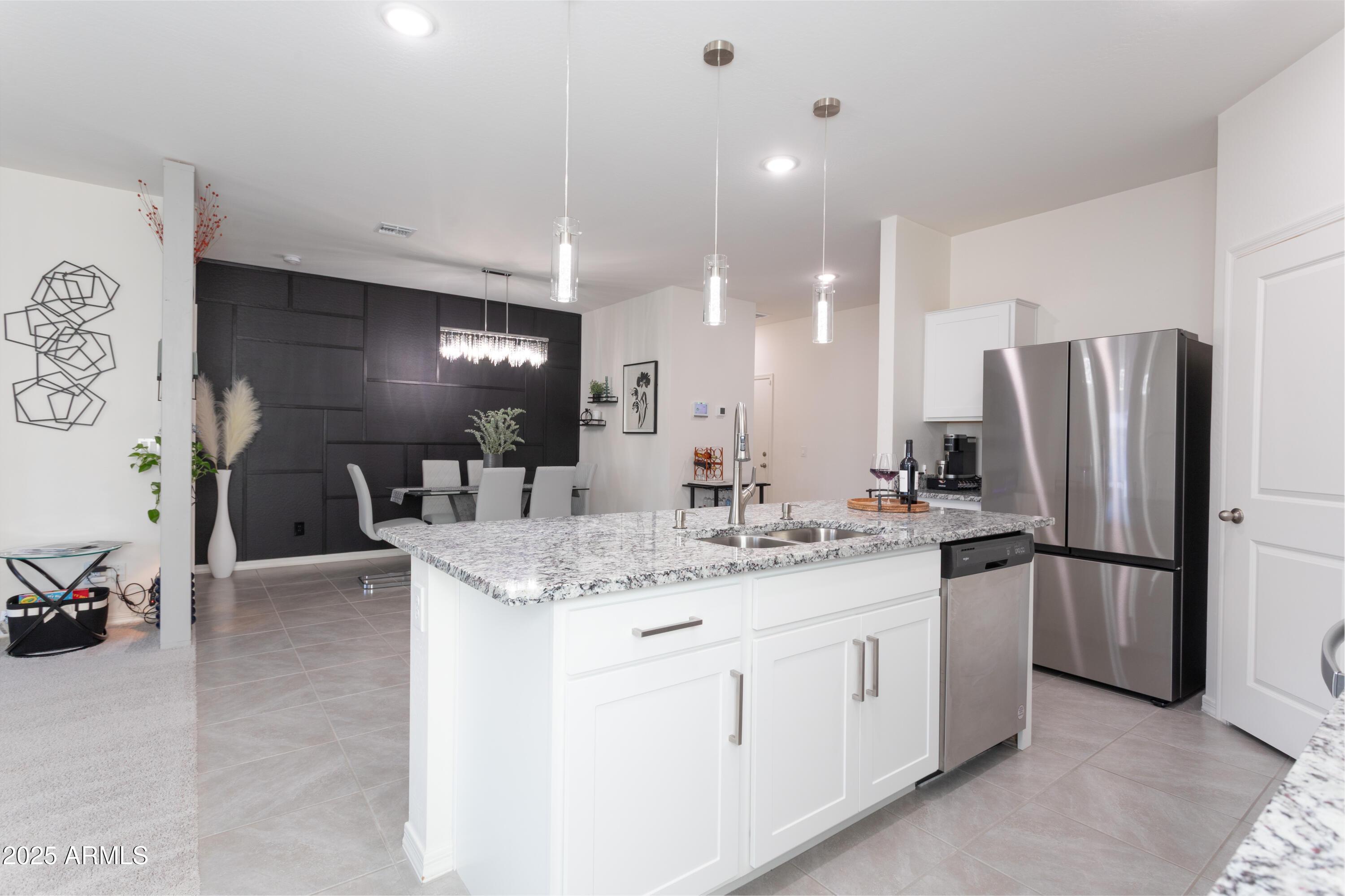 36076 W SANTA BARBARA Avenue