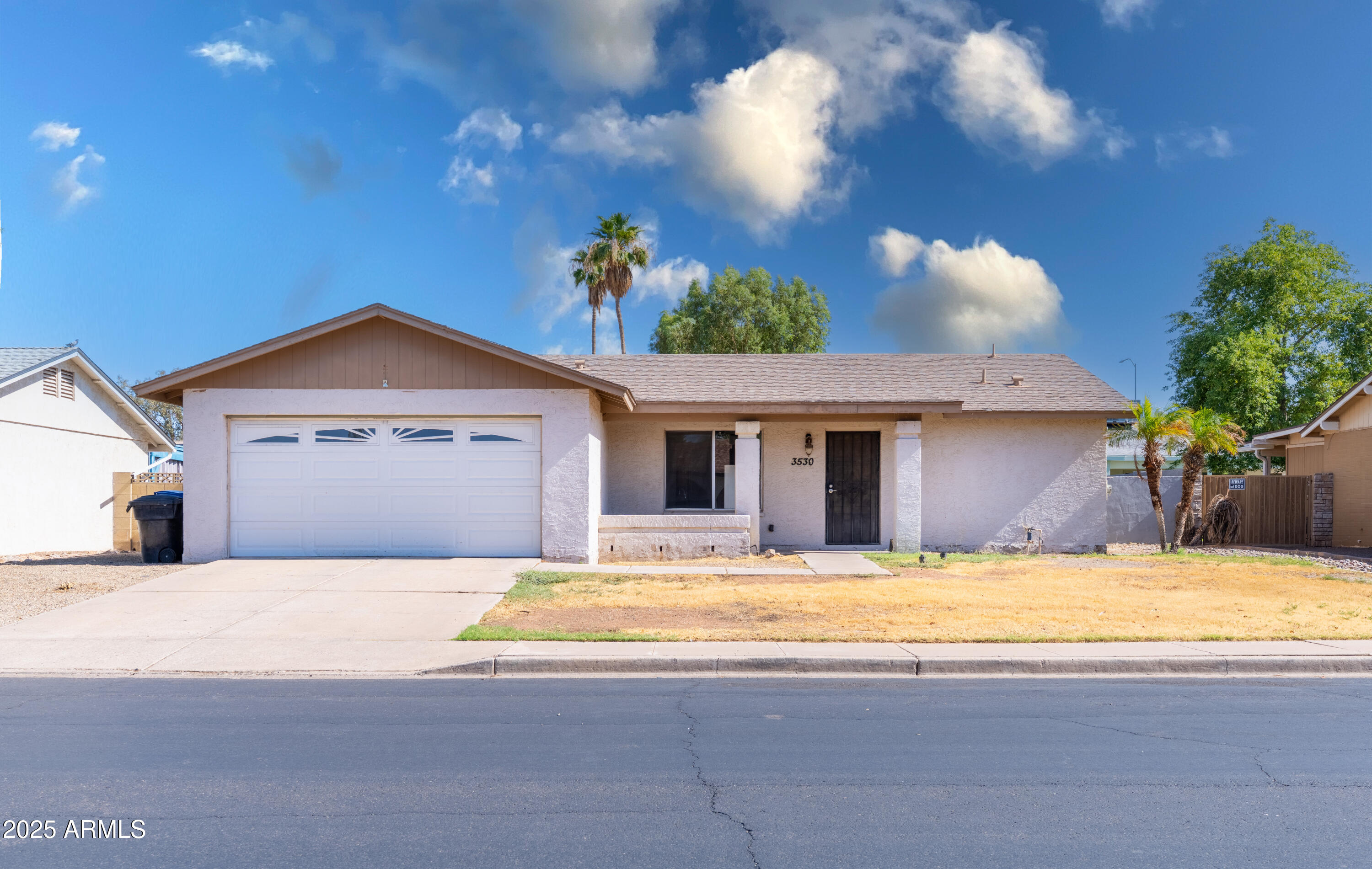 3530 E EDGEWOOD Avenue