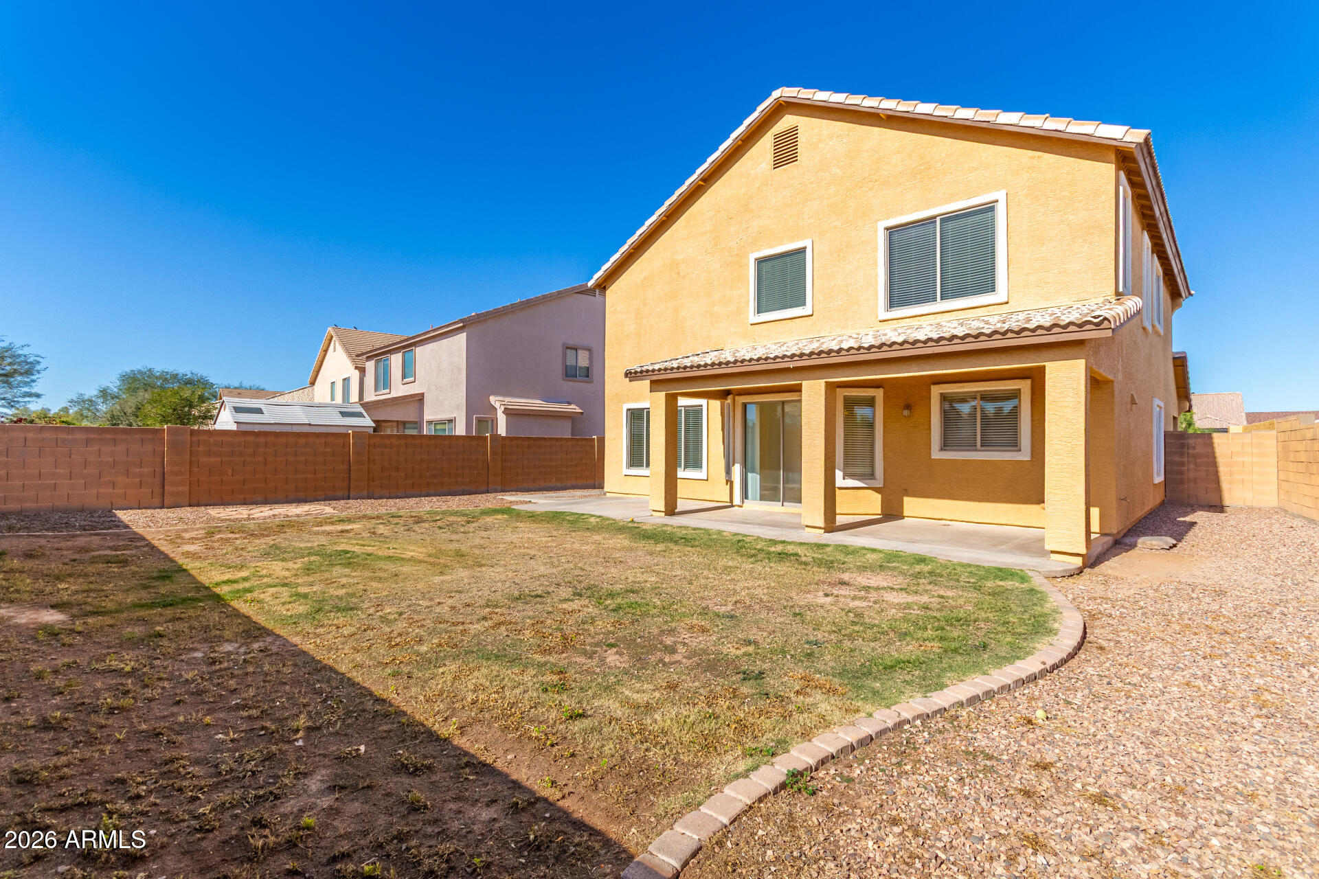3877 E SUNDANCE Avenue