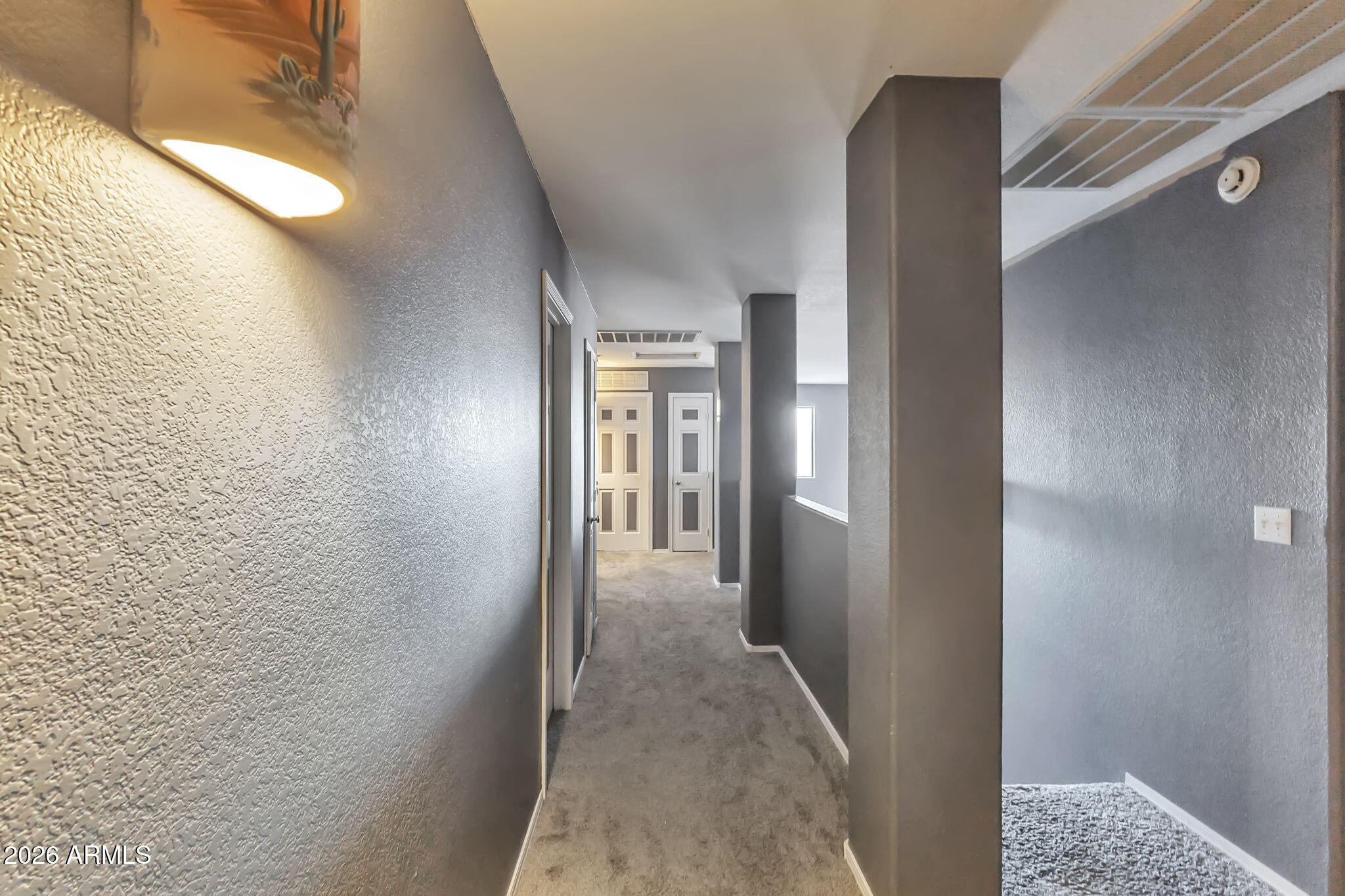 1454 E AVENIDA ISABELA