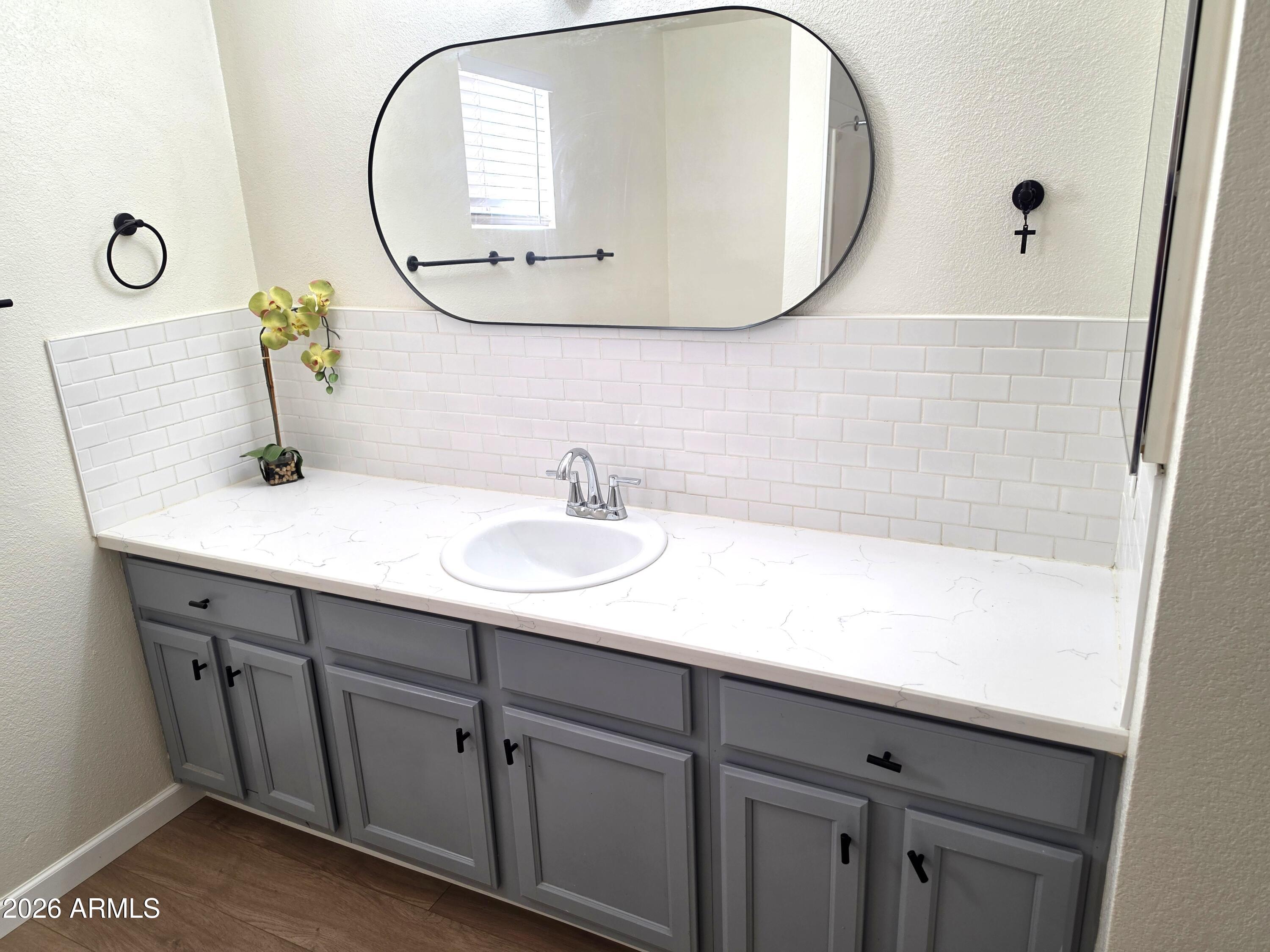 1736 E Frye Road Unit A