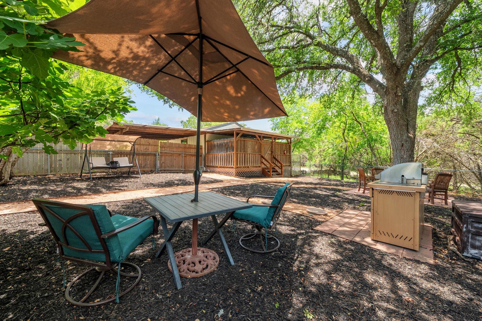 400 Cypress Creek LN