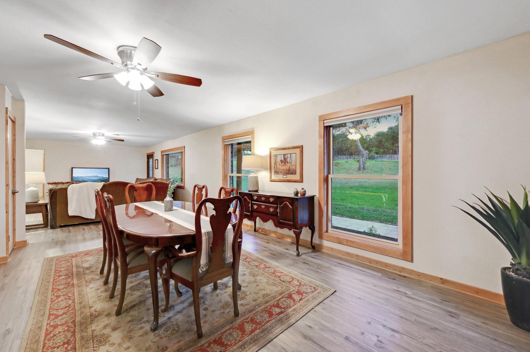 400 Cypress Creek LN