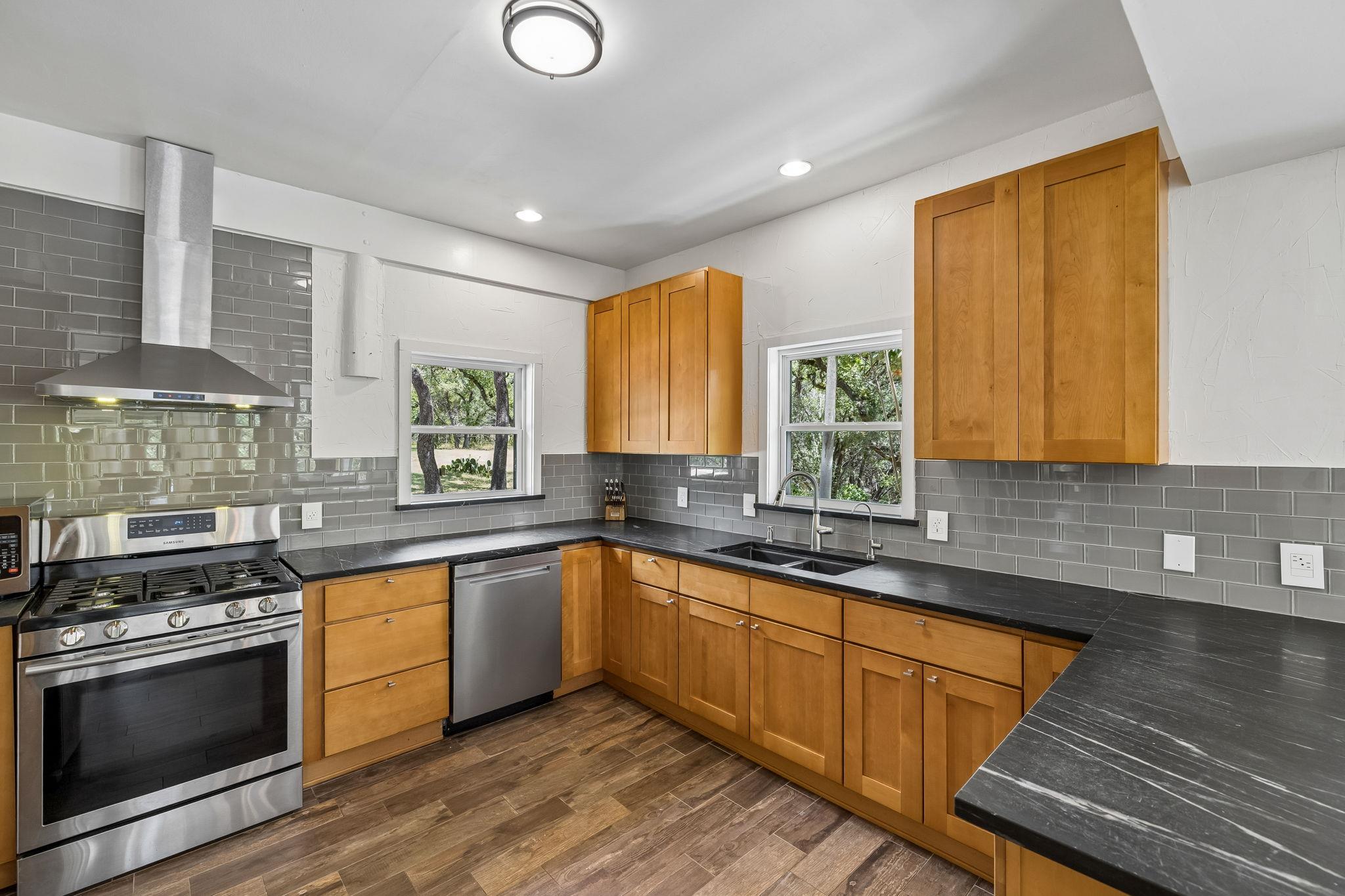400 County Road 1492