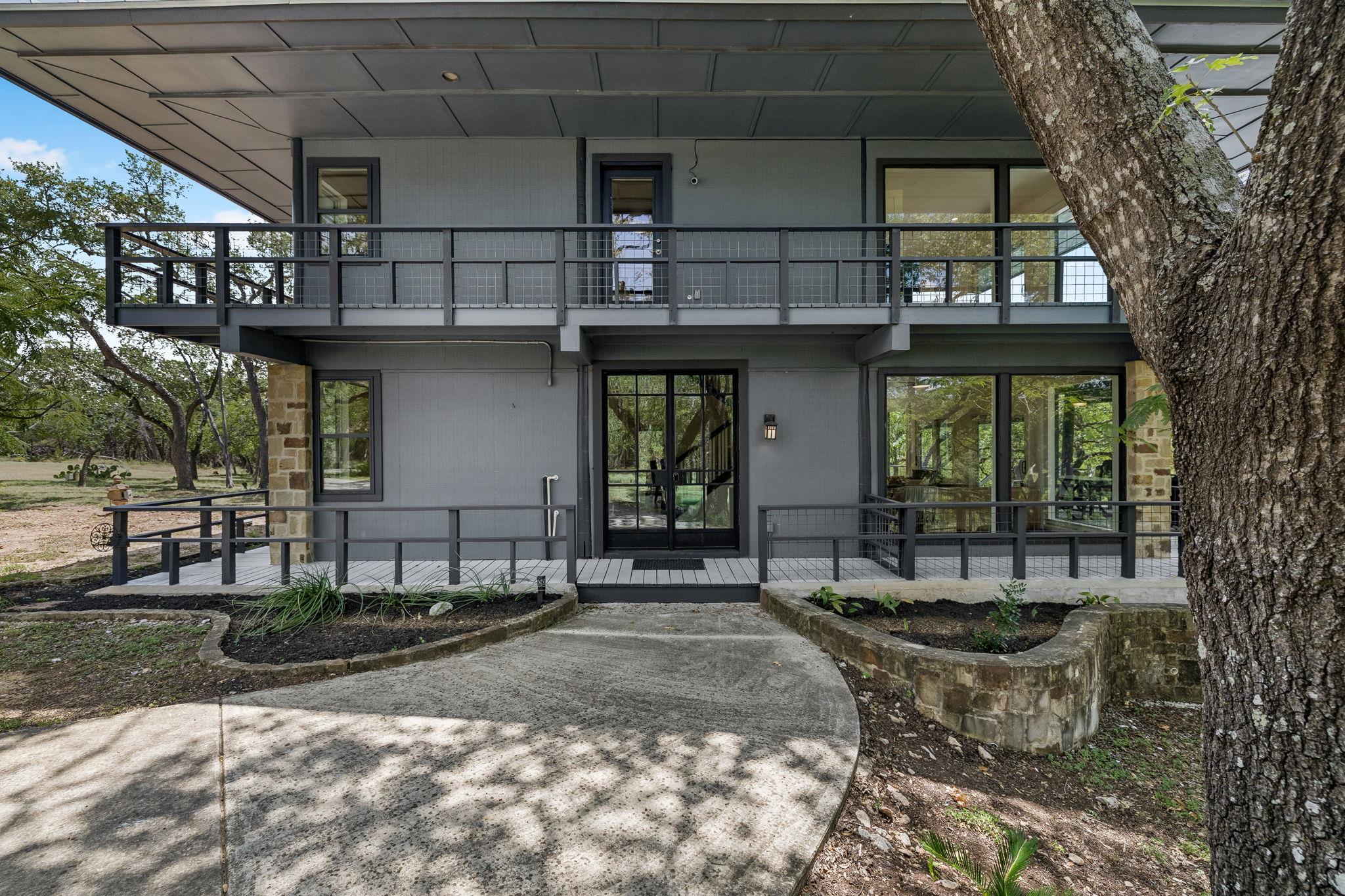 400 County Road 1492