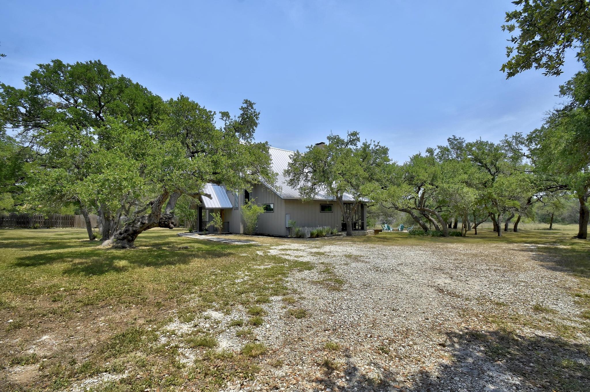134 Narrows RD