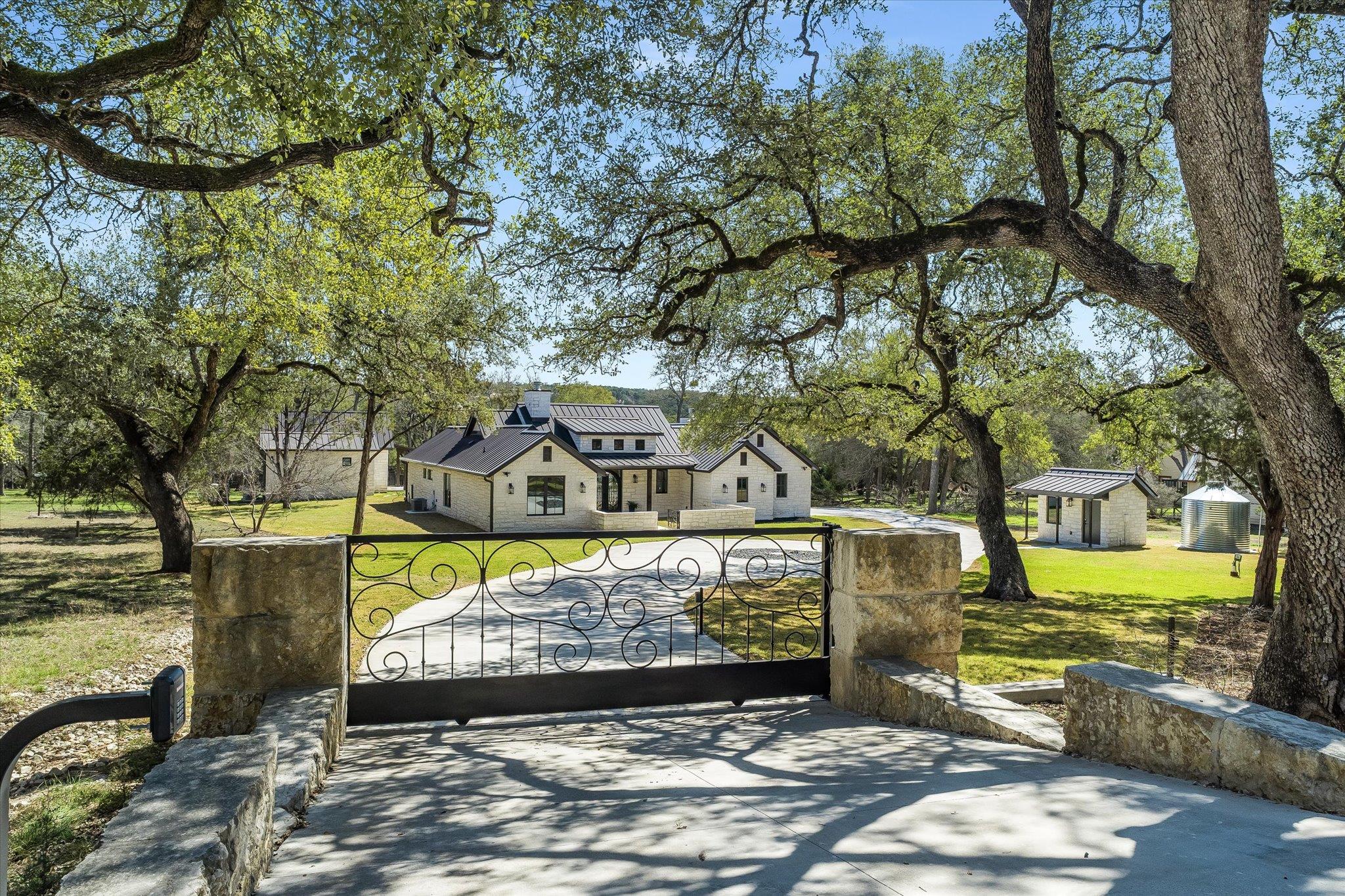 312 Rancho Grande DR