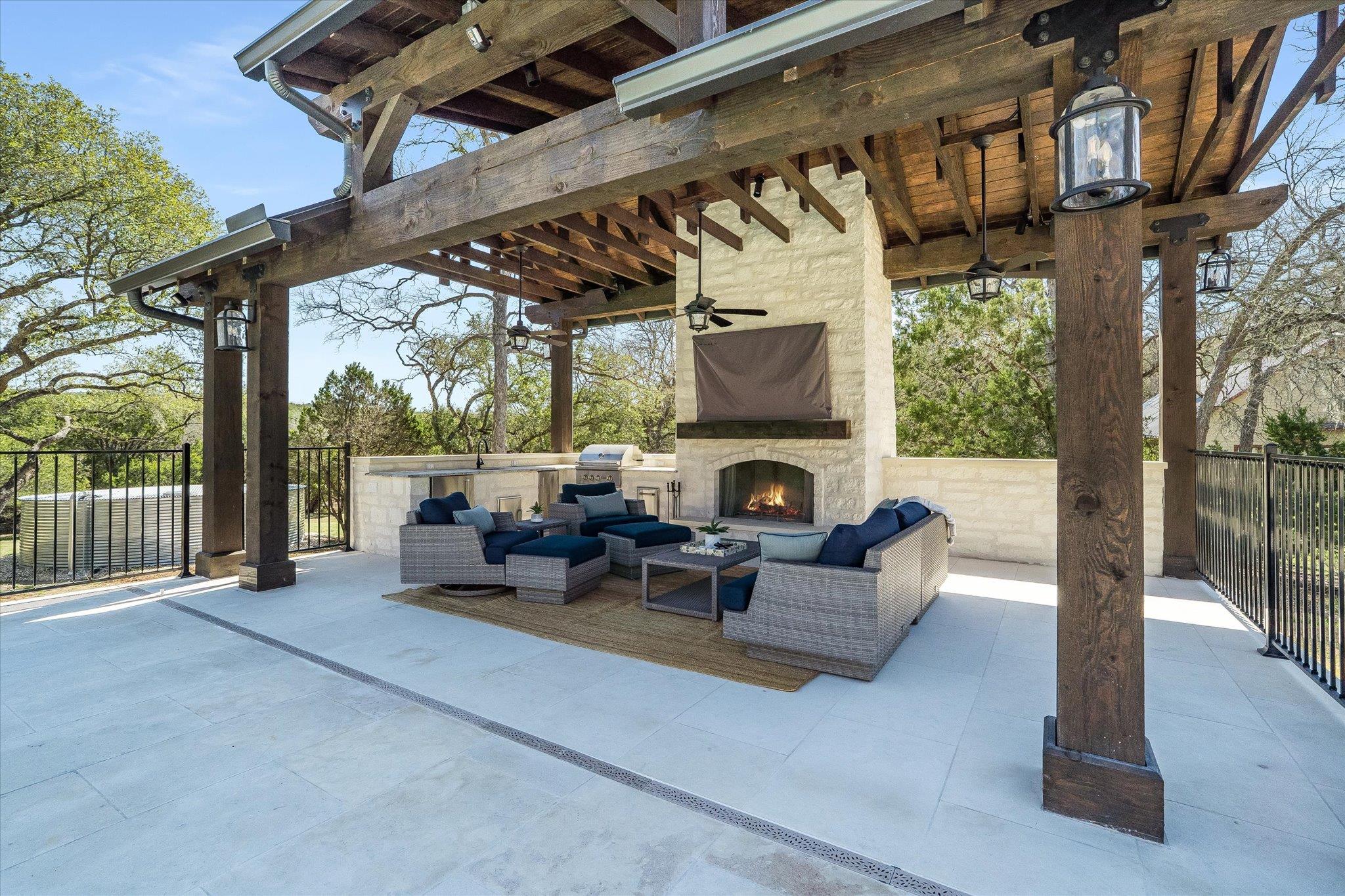 312 Rancho Grande DR