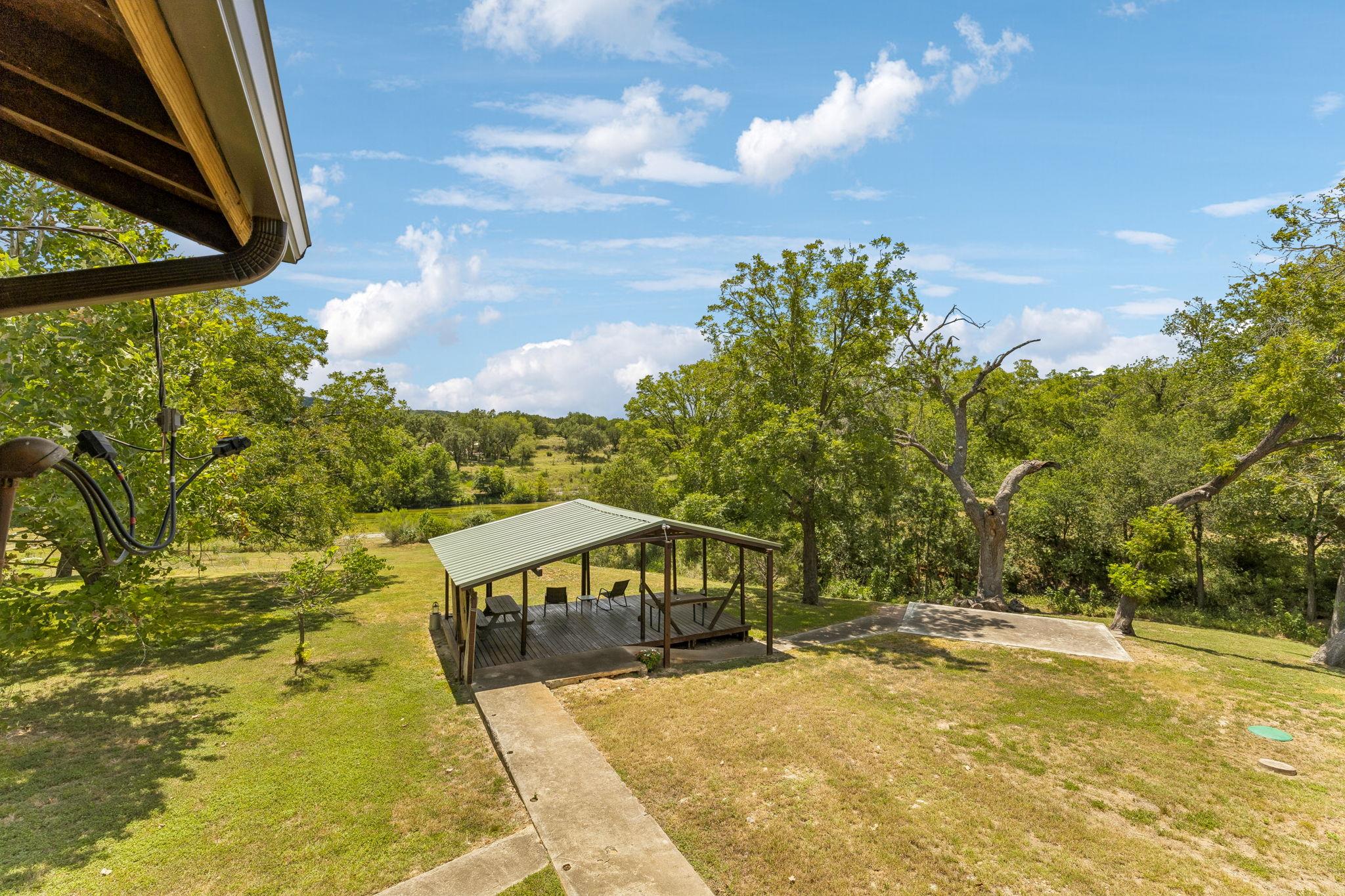 1600 Flite Acres RD