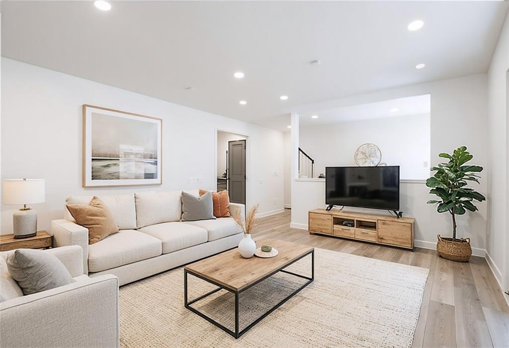 2290 Wilkins Cove