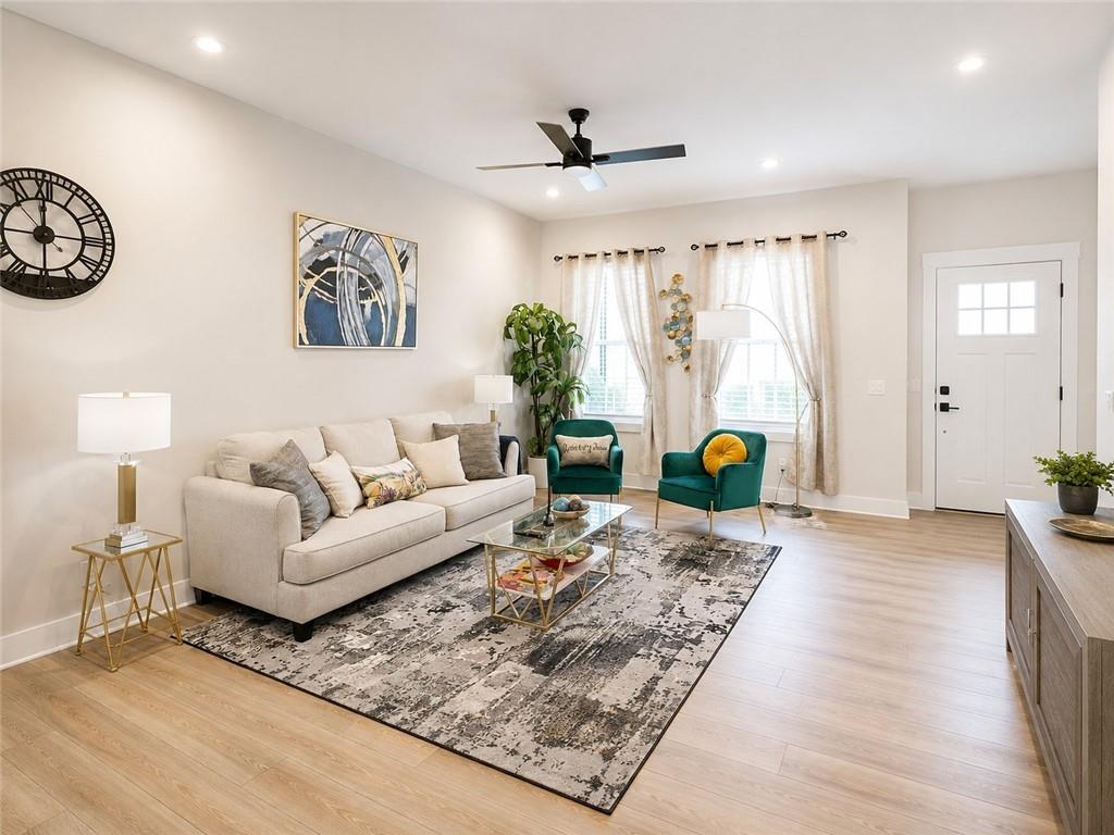 162 CHESTNUT Circle Unit 76