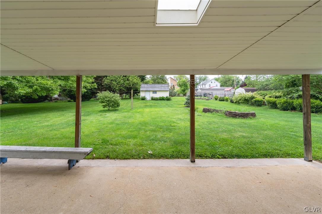 229 Holiday Lane