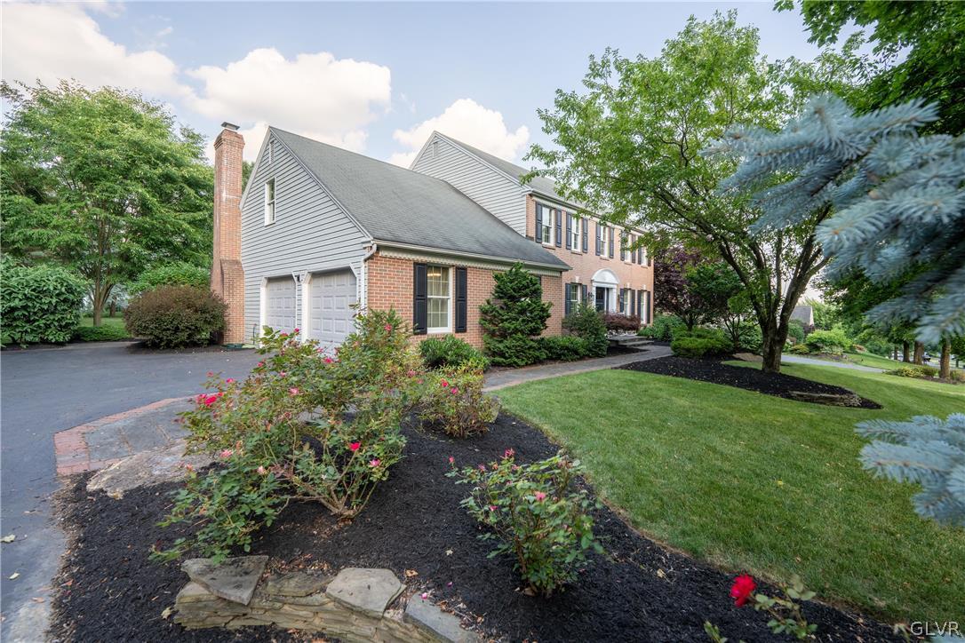 1219 Highland Drive
