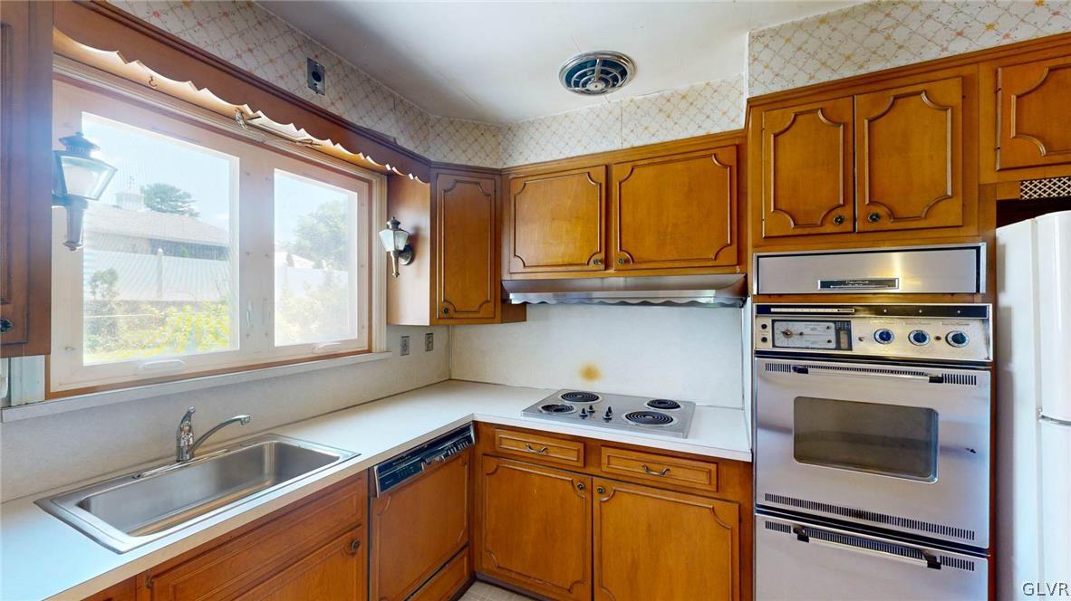 525 North Main Street