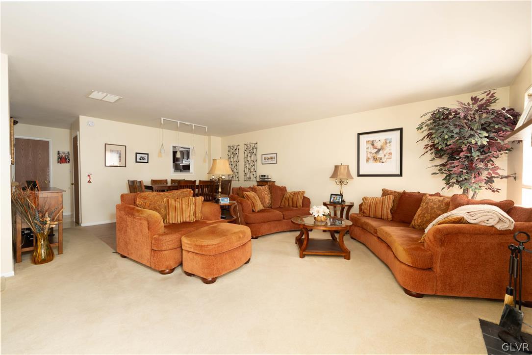 1418 Andrew Drive