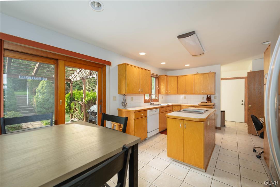 4311 Lenmar Drive