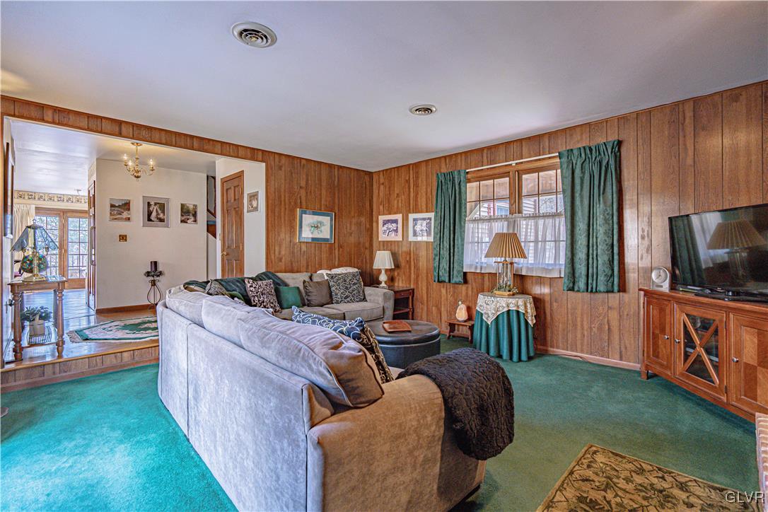 540 Laurel Ridge Road