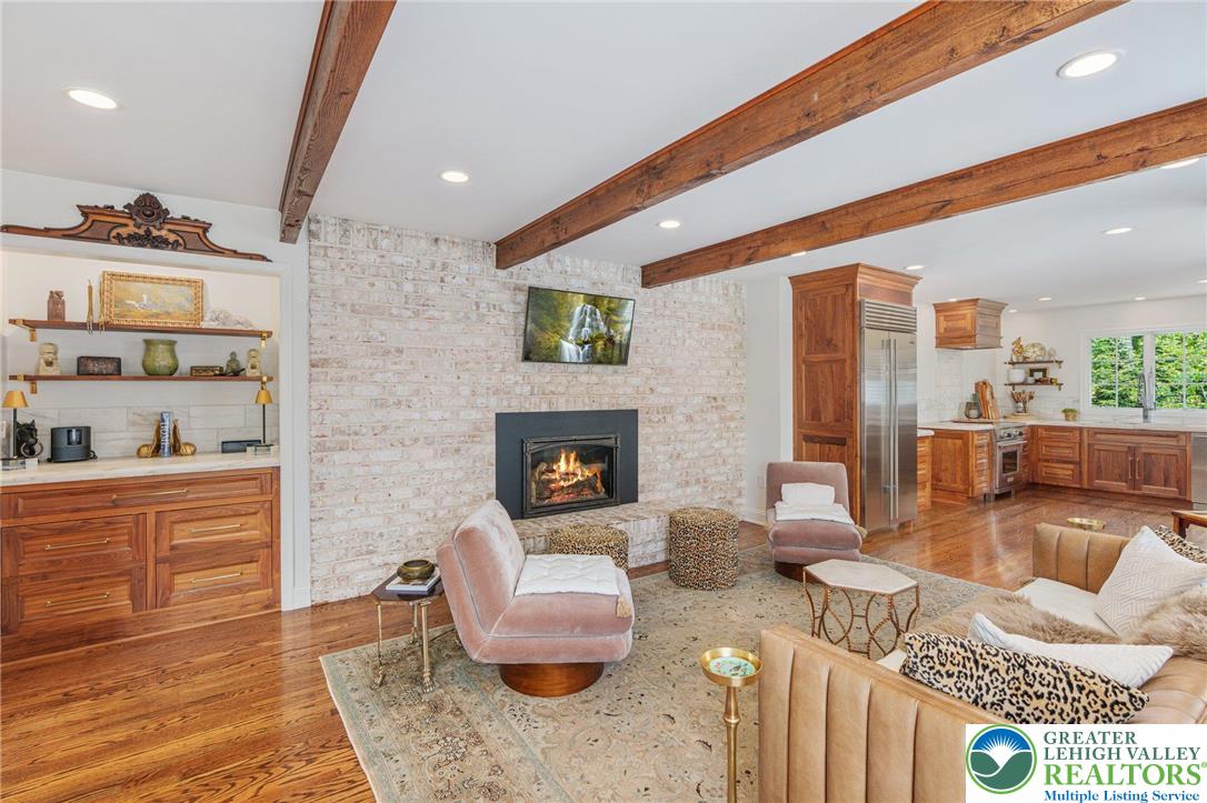 4704 Sweetbriar Circle