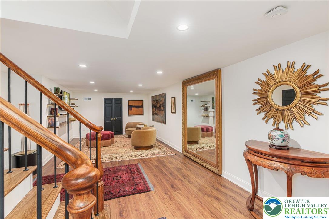 4704 Sweetbriar Circle