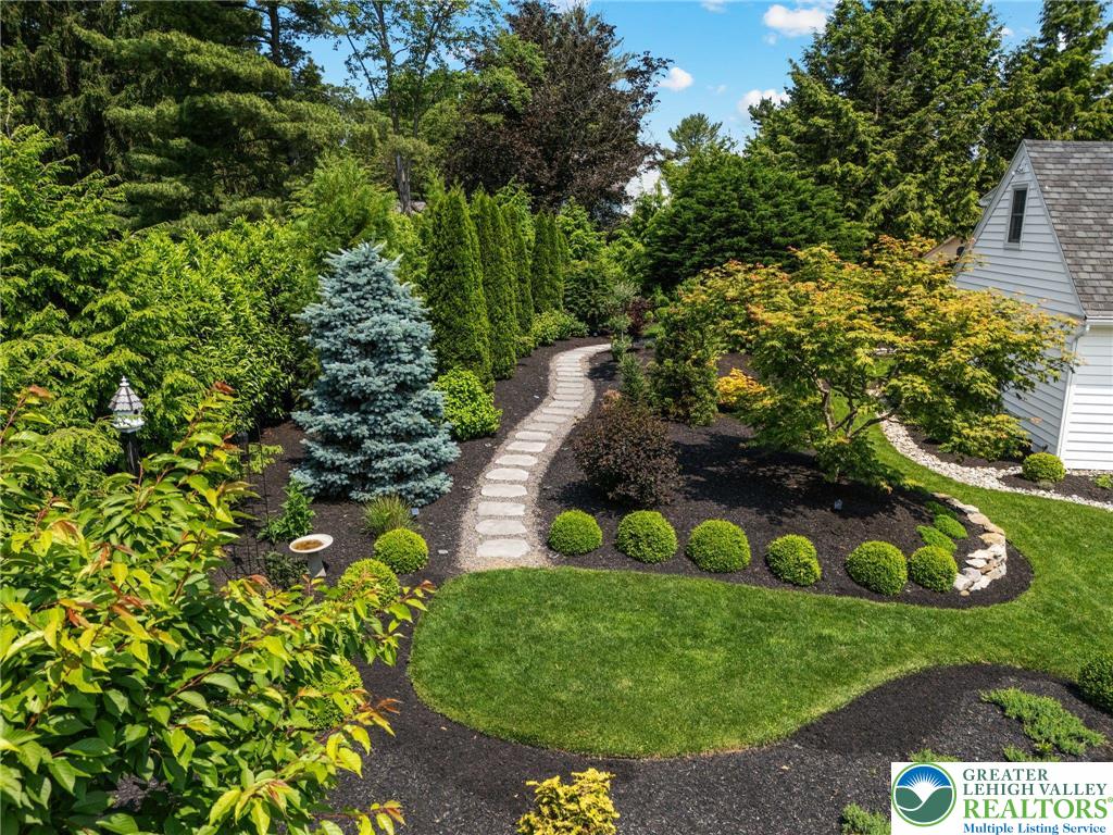 4704 Sweetbriar Circle