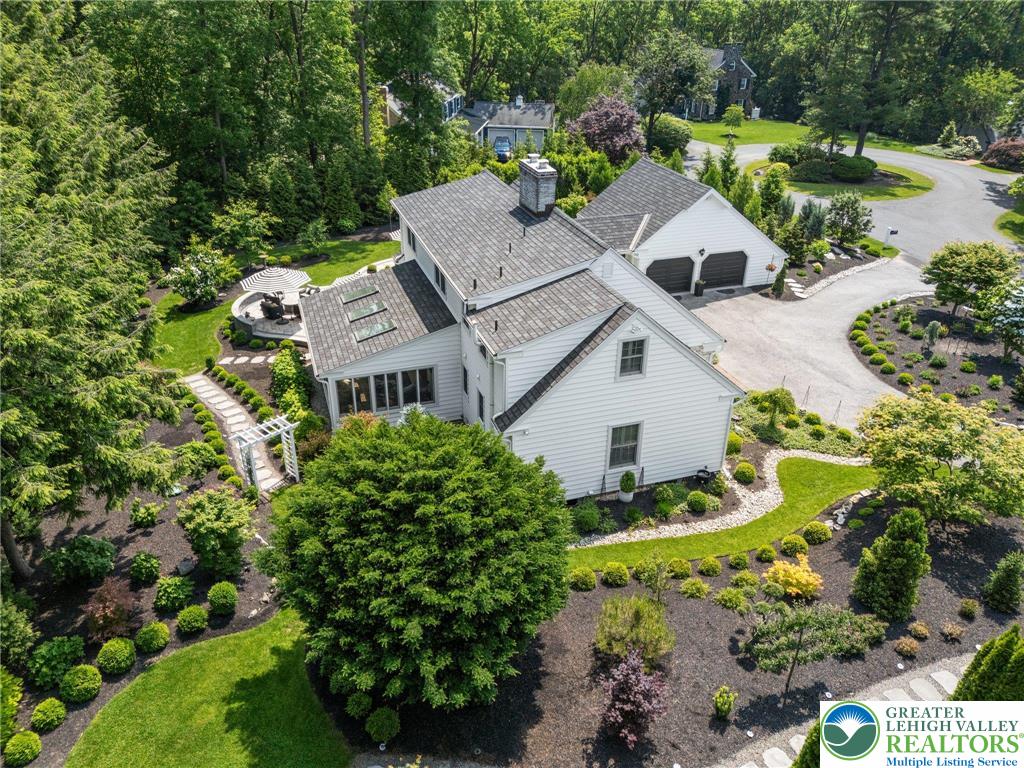 4704 Sweetbriar Circle