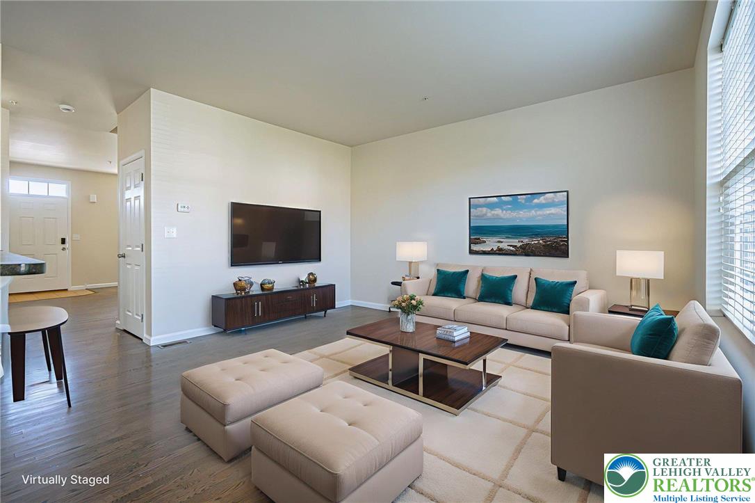 241 Snapdragon Way