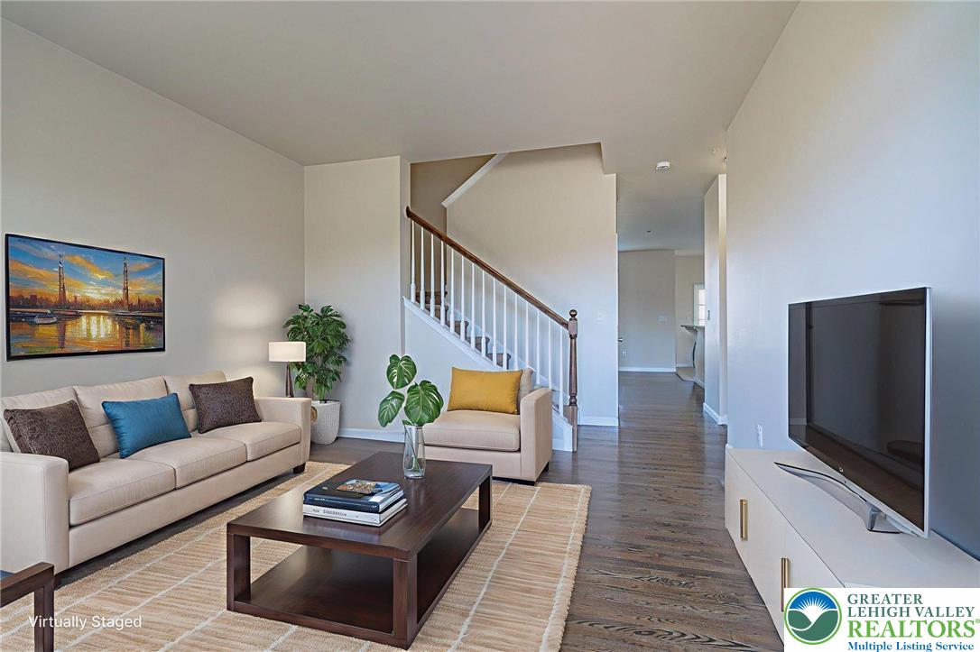 241 Snapdragon Way